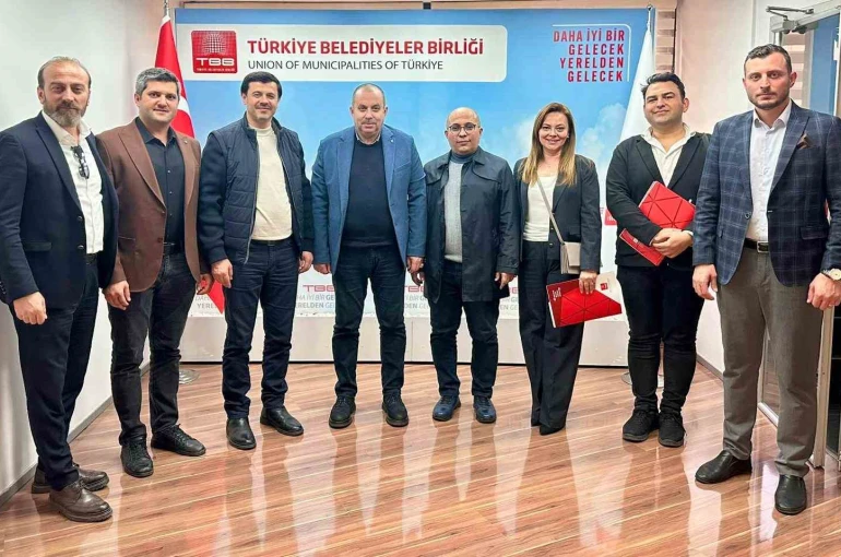 Körfez Belediyesi’nin projeleri Türkiye’ye örnek oldu 