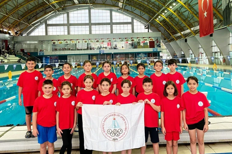 Körfezli yüzücüler Sakarya’da şampiyon oldu