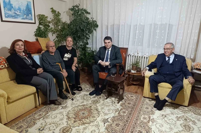 Köşe yazarı ve siyasetçi Mustafa Koçal vefat etti 