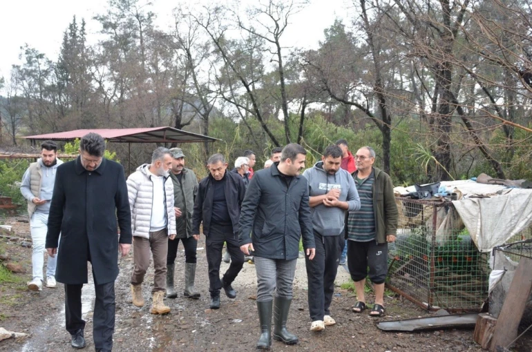 Köyceğiz Kaymakamı Kumcu, selden etkilenen bölgelerde incelemelerde bulundu