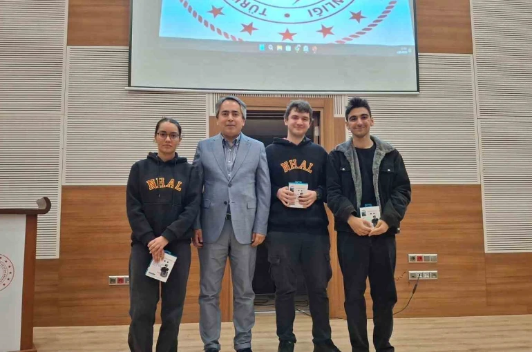 Köyceğiz Naip Hüseyin Anadolu Lisesi bilgi yarışmasında il ikincisi oldu 