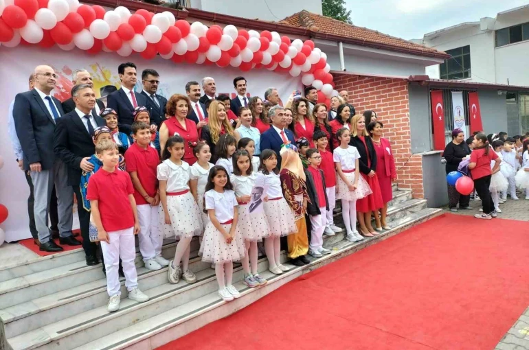 Köyceğiz’de 23 Nisan Ulusal Egemenlik ve Çocuk Bayramı kutlandı 