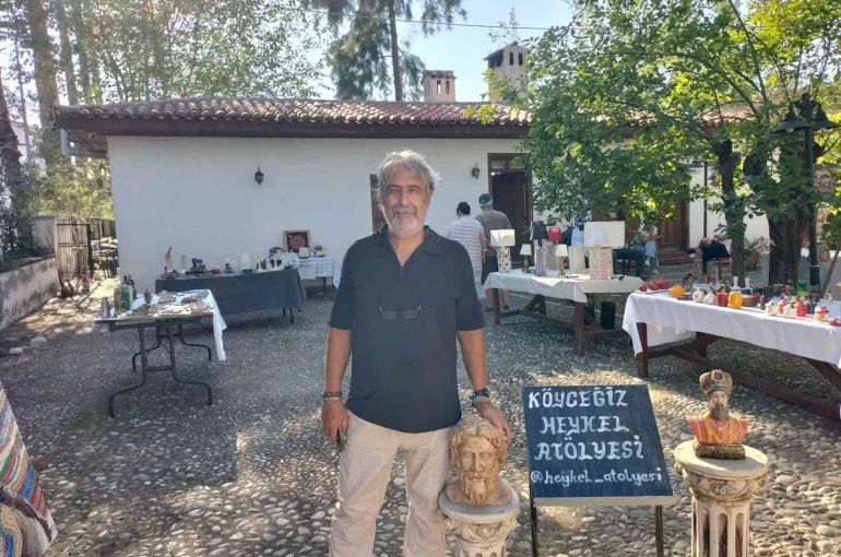 Köyceğiz’de heykel sergisi açıldı
