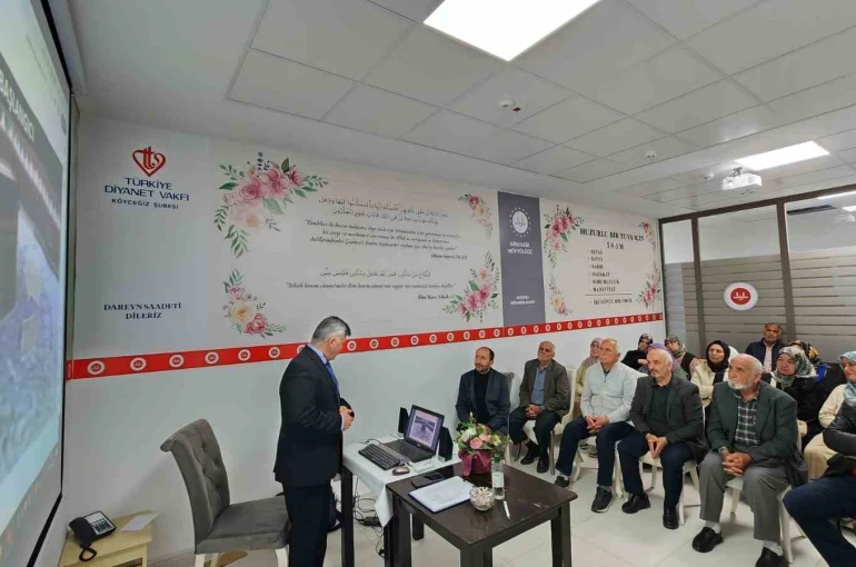 Köyceğizli 25 hacı adayı seminerlerle hacca hazırlandı 