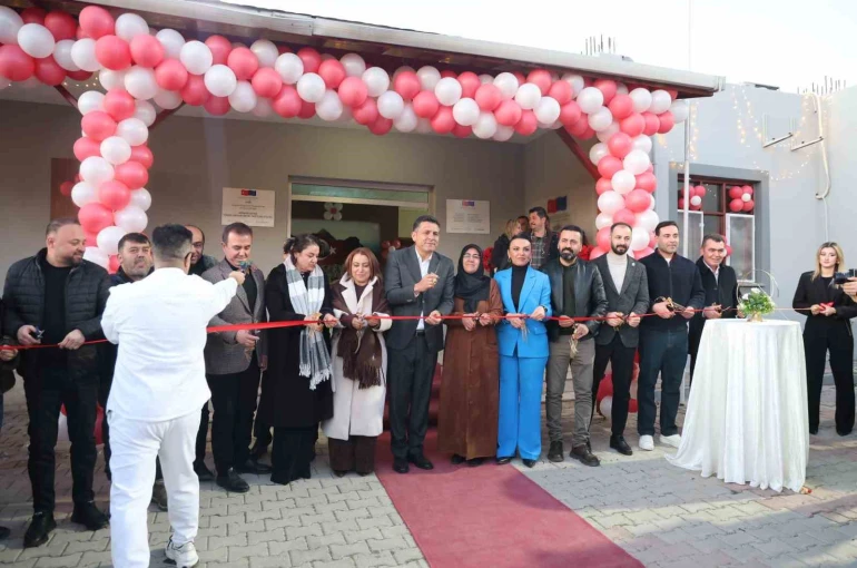 Kozanlı kadınlar hem gelecekleri hem de öğrenciler için üretecek 