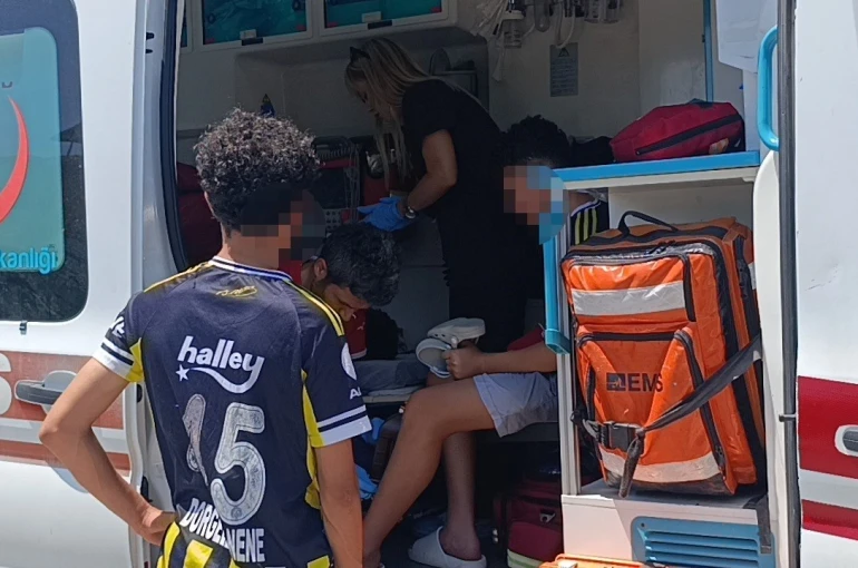 Küçük çocukların motosiklet gezintisi hastanede son buldu 