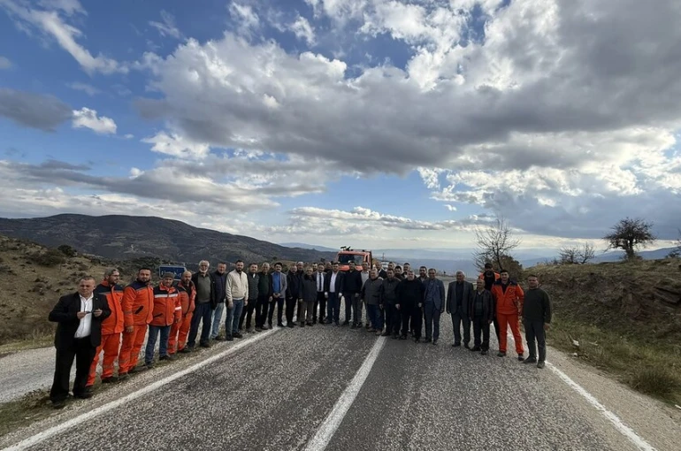 Kula-Alaşehir yolunun ihale tarihi belli oldu 