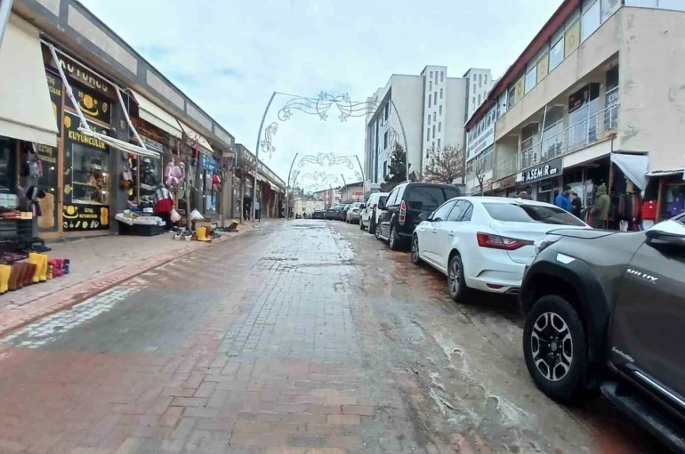 Kulp’ta hayat normale döndü