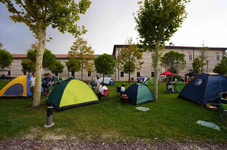 Kültür ve Turizm Bakanı Ersoy: "Rami, yaşamın içinde bir kültür ve buluşma mekanına dönüştü" 