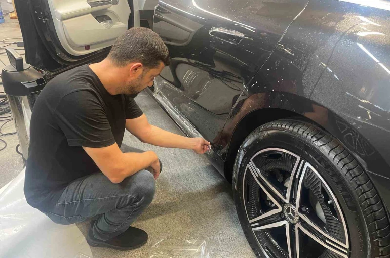 Kuş pisliğinden bıkanlar çareyi "poliüretan" kaplamada buldu 