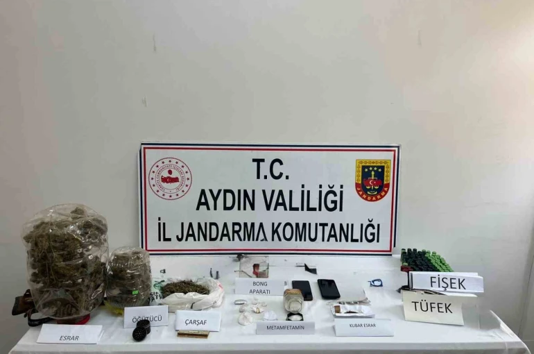 Kuşadasın’da 11 adrese eş zamanlı baskın: 12 gözaltı 