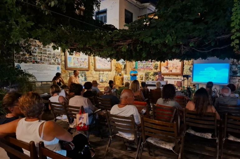 Kuşadası’nda deniz çayırları için kritik uyarı