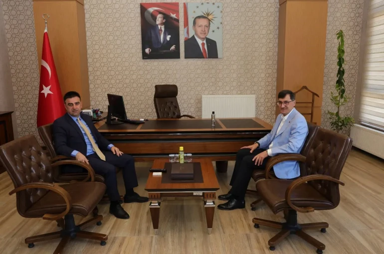 Kütahya Belediye Başkanı Kahveci’den Vali Yardımcılarına ziyaret