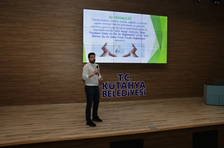 Kütahya Belediyesi personeline "Sıfır Atık" eğitimi 