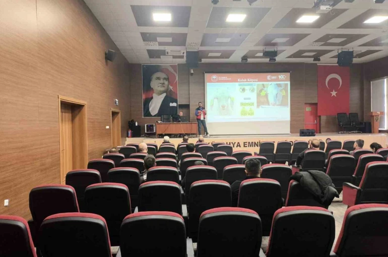 Kütahya emniyet personeline hayvan sevkleri ve yol kontrolleri eğitimi 