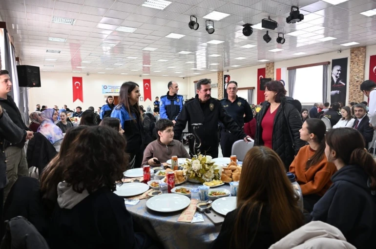 Kütahya İl Emniyet Müdürlüğü eğitim faaliyetlerini tamamladı 