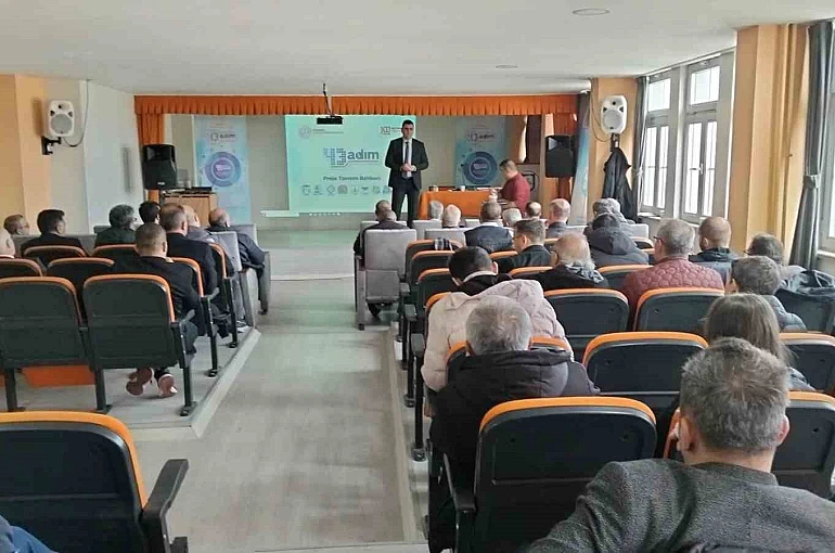 Kütahya MEM, Gediz ve Simav ilçelerinde "43 Adım" Projesi ve proje faaliyetlerini tanıttı 