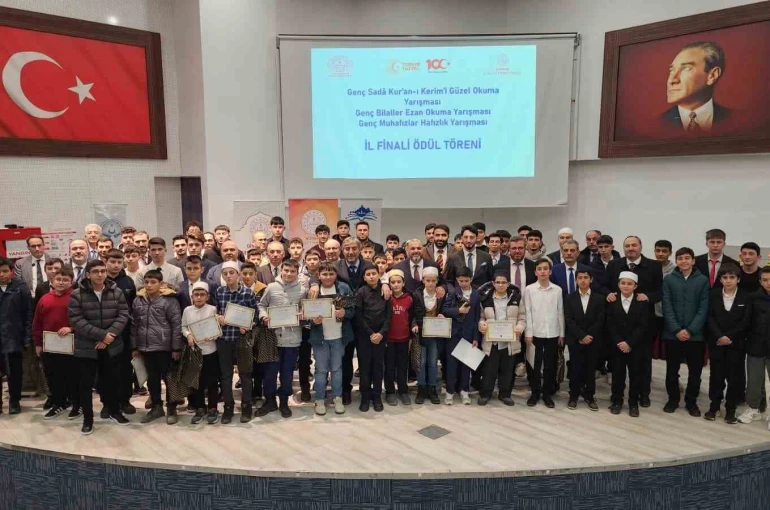 Kütahya’da din öğretimi yarışmaları il finali ödül töreni düzenlendi 