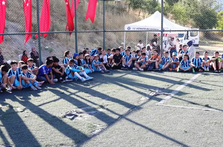 Kütahya’da halk eğlencesi ve penaltı heyecanı