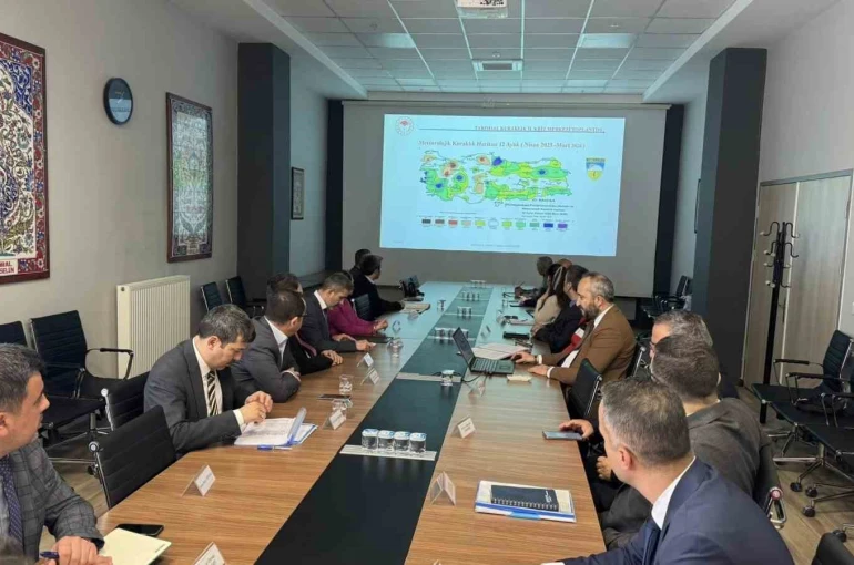 Kütahya’da kuraklık riski masaya yatırıldı 