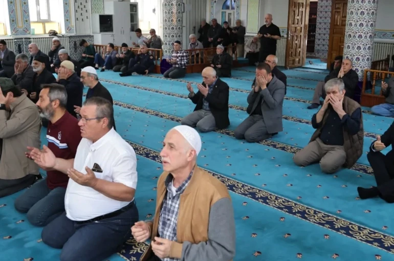 Kütahya’da şehitler ve gaziler dualarla anıldı 