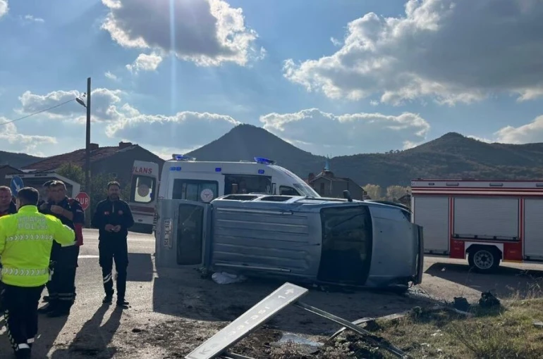 Kütahya’da trafik kazası: 7 yaralı 