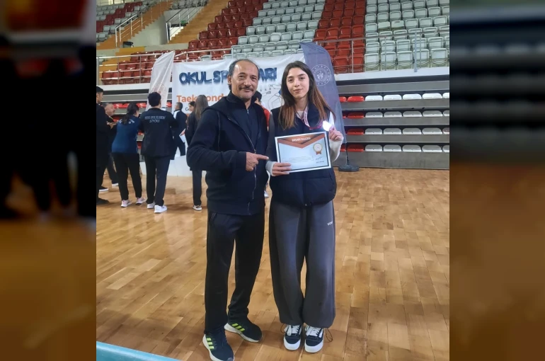 Kütahyalı sporcu Güllüzar Nas Türkiye ikincisi oldu 