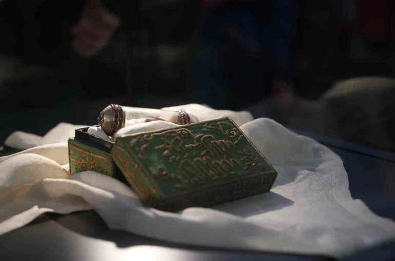 Kutsal Emanetler’in Anadolu yolculuğu Erzurum’dan başladı 