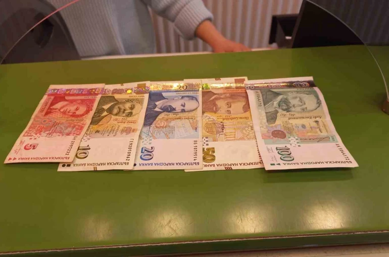 Levaları ücretsiz euroya çevirme süresinde son gün 