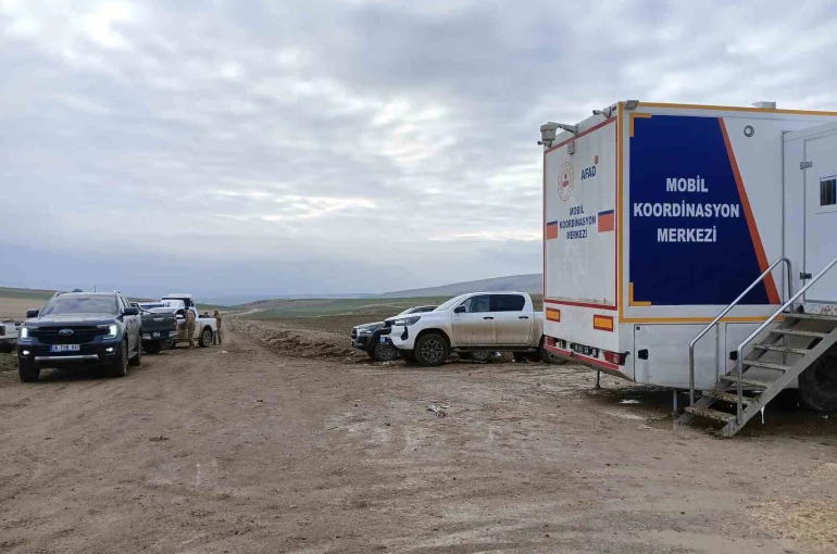 Libya heyetini taşıyan uçağın düştüğü bölgedeki çalışmalar 3. gününde de devam ediyor