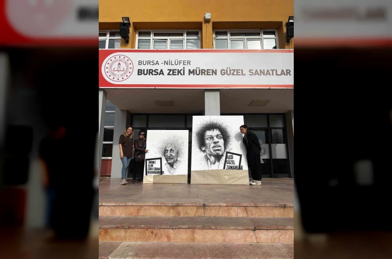 Lise öğrencileri mezun olmadan eserlerini sergileyecek 
