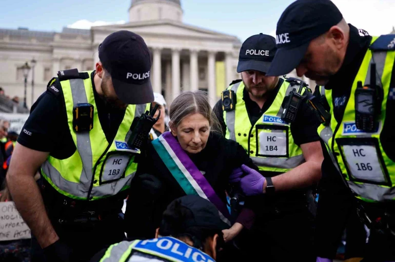 Londra’daki Filistin’e destek protestosunda gözaltı sayısı 523’e yükseldi 