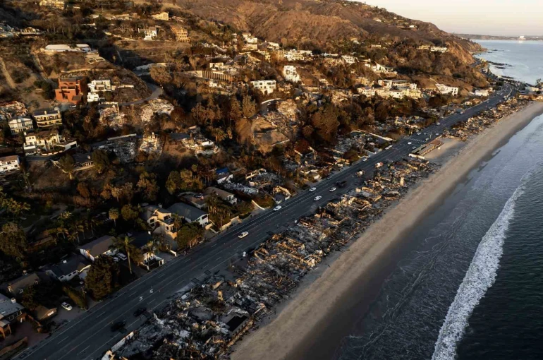Los Angeles’ta 12 kişinin öldüğü Palisades yangını ile ilgili 1 kişi gözaltına alındı