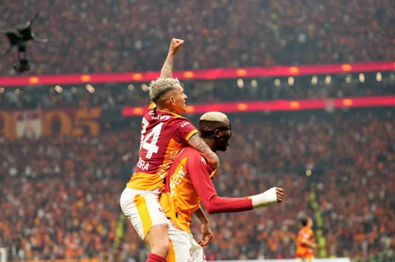 Lucas Torreira’nın bu sezonki 4. gol sevinci 