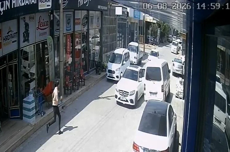 Lüks otomobille kar maskeli milyonluk soygun