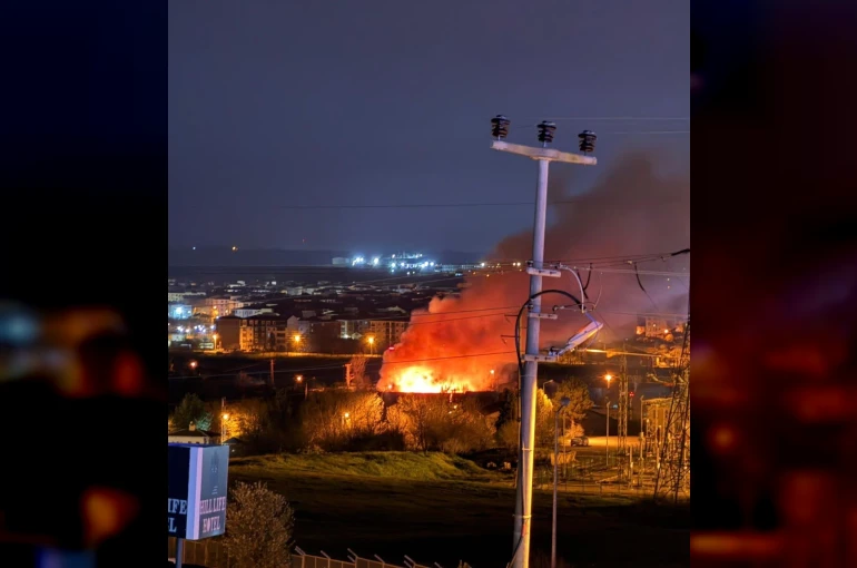 Lüleburgaz’da korkutan yangın 