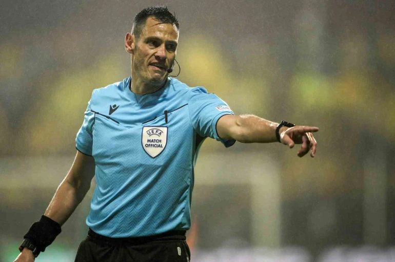 Lyon - Fenerbahçe maçının hakemi İtalyan Maurizio Mariani oldu