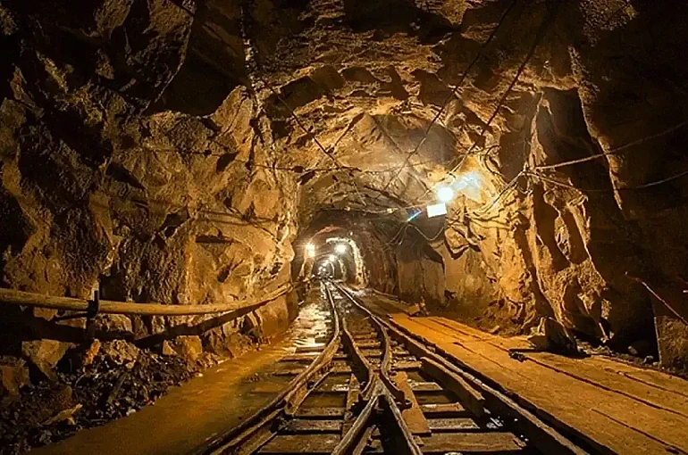 Maden ocağında göçük meydana geldi