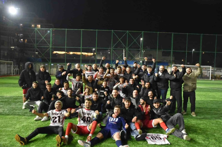 Major Futbol Ligi’nde Ovalıbağ FK şampiyon oldu