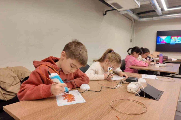 Maker Atölyeleri Kartallı öğrencileri bilim ve teknolojiyle buluşturuyor