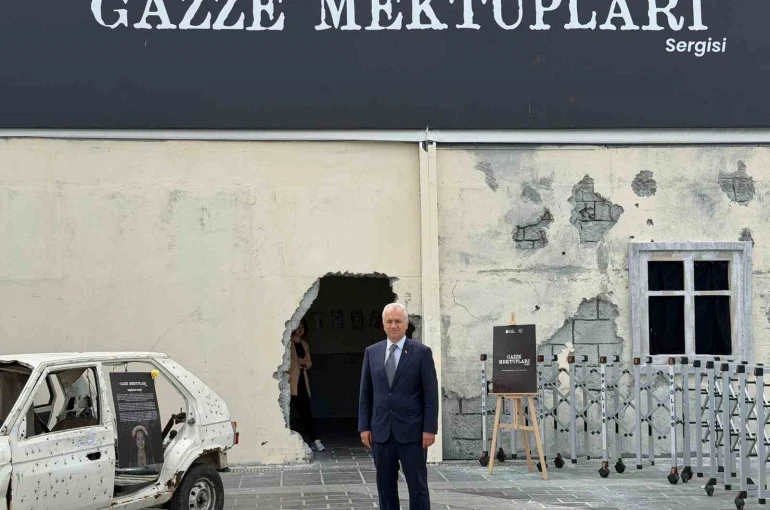 Malatya İş İnsanları Platformu "Gazze Mektupları" sergisine katıldı 