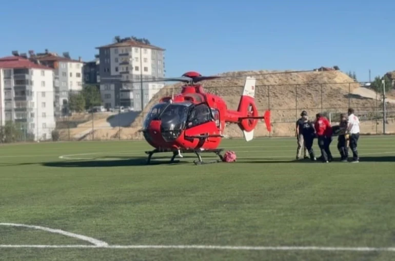 Malatya’da 77 yaşındaki hastaya hava ambulansıyla zamanında müdahale 