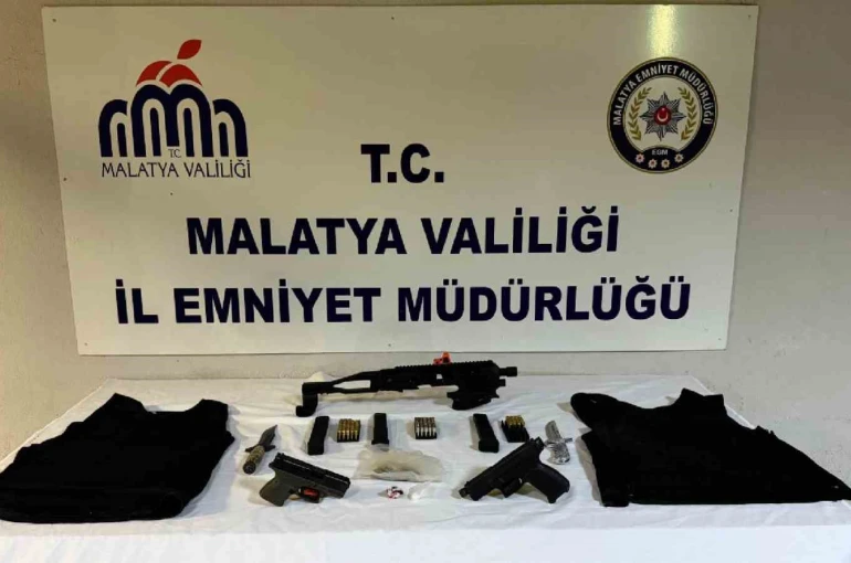 Malatya’da aranan 4 şahıs yakalandı