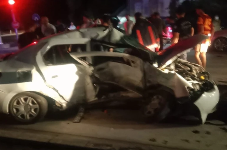 Malatya’da iki otomobil çarpıştı: 3 yaralı 