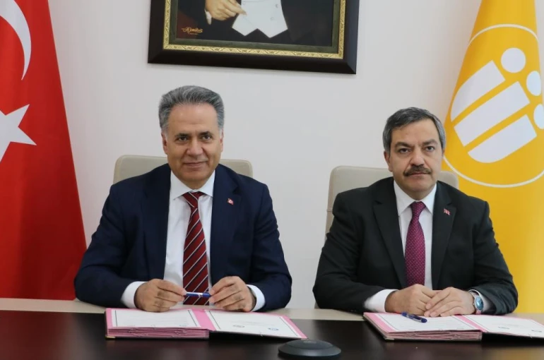 Malatya’da iki üniversite arasında iş birliği protokolü 