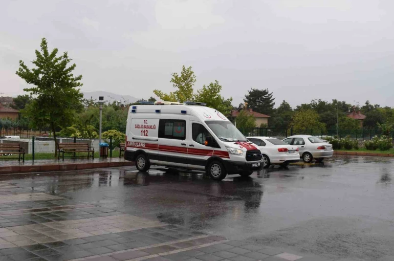 Malatya’da kontrolden çıkan otobüs devrildi: 6 yaralı 