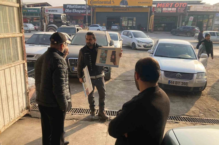 Malatya’da polisten uyuşturucuya karşı bilgilendirme çalışmaları