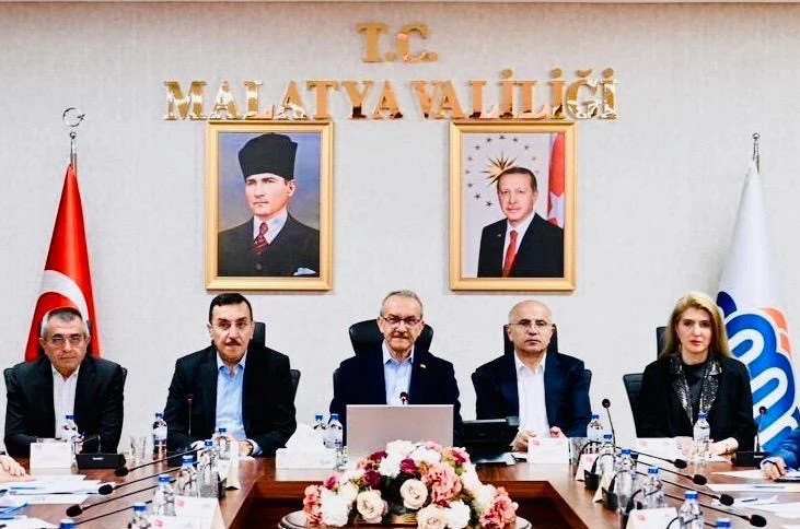 Malatya’da ticari alanların geleceği masaya yatırıldı 