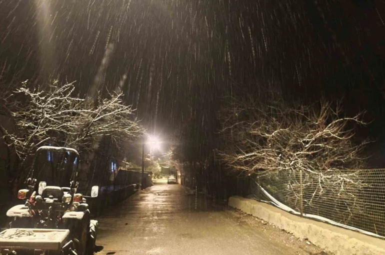 Malatya’nın yüksek kesimlerinde kar etkili oluyor 