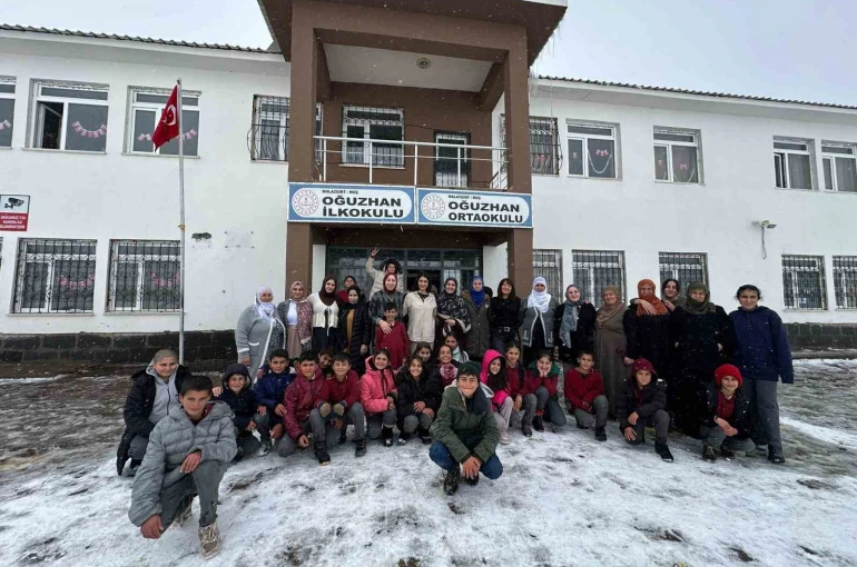 Malazgirt’te Yerli Malı Haftası anlamlı etkinlikle kutlandı 